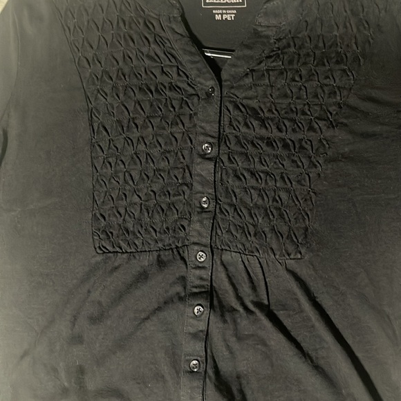 L.L.Bean embroidered V-Neck black women’s Medium button down cardigan sweater - Picture 7 of 10